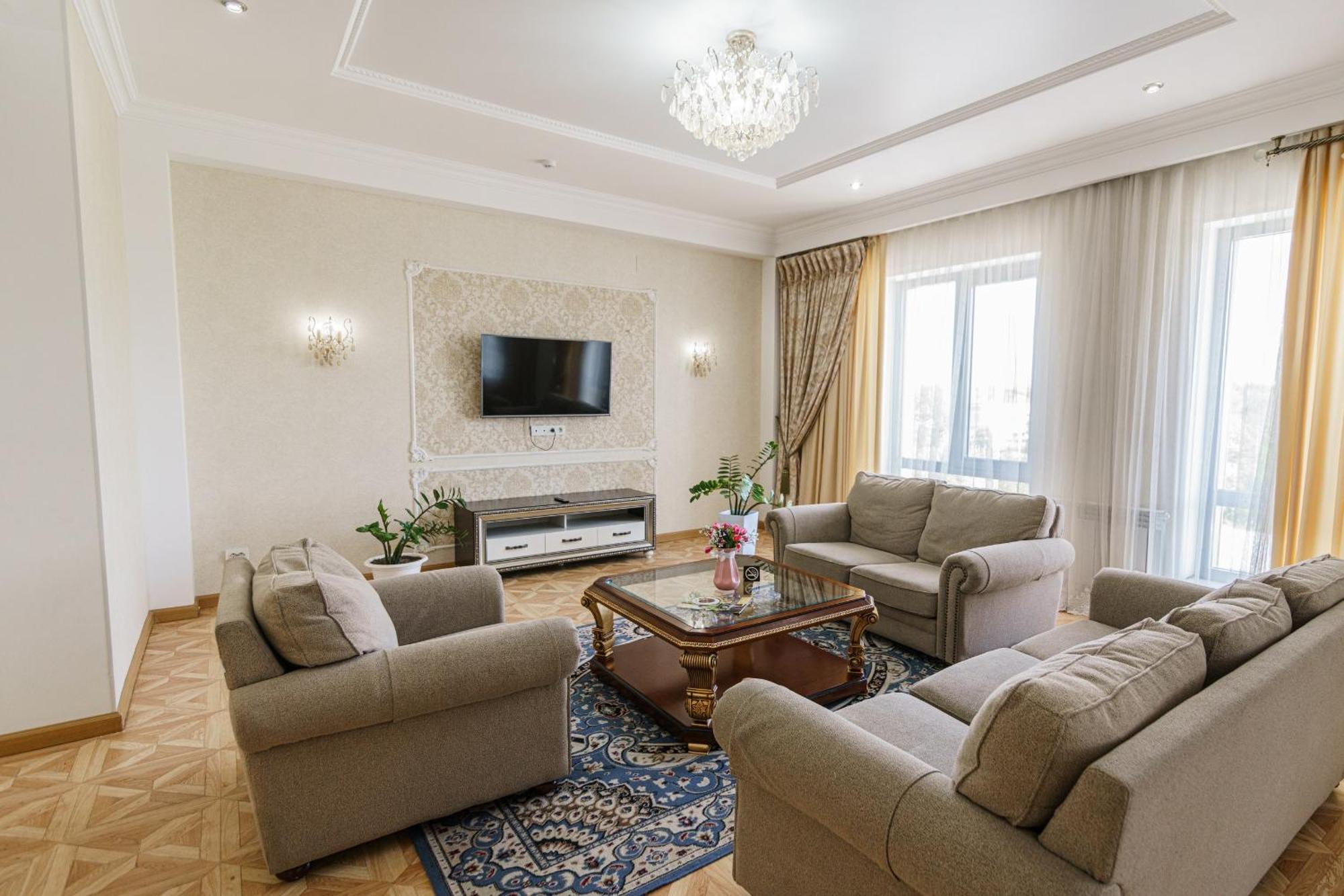 Park Hotel Al Bustan Шымкент Экстерьер фото