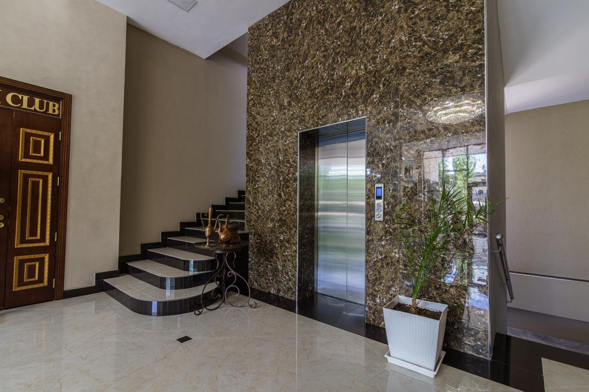 Park Hotel Al Bustan Шымкент Экстерьер фото