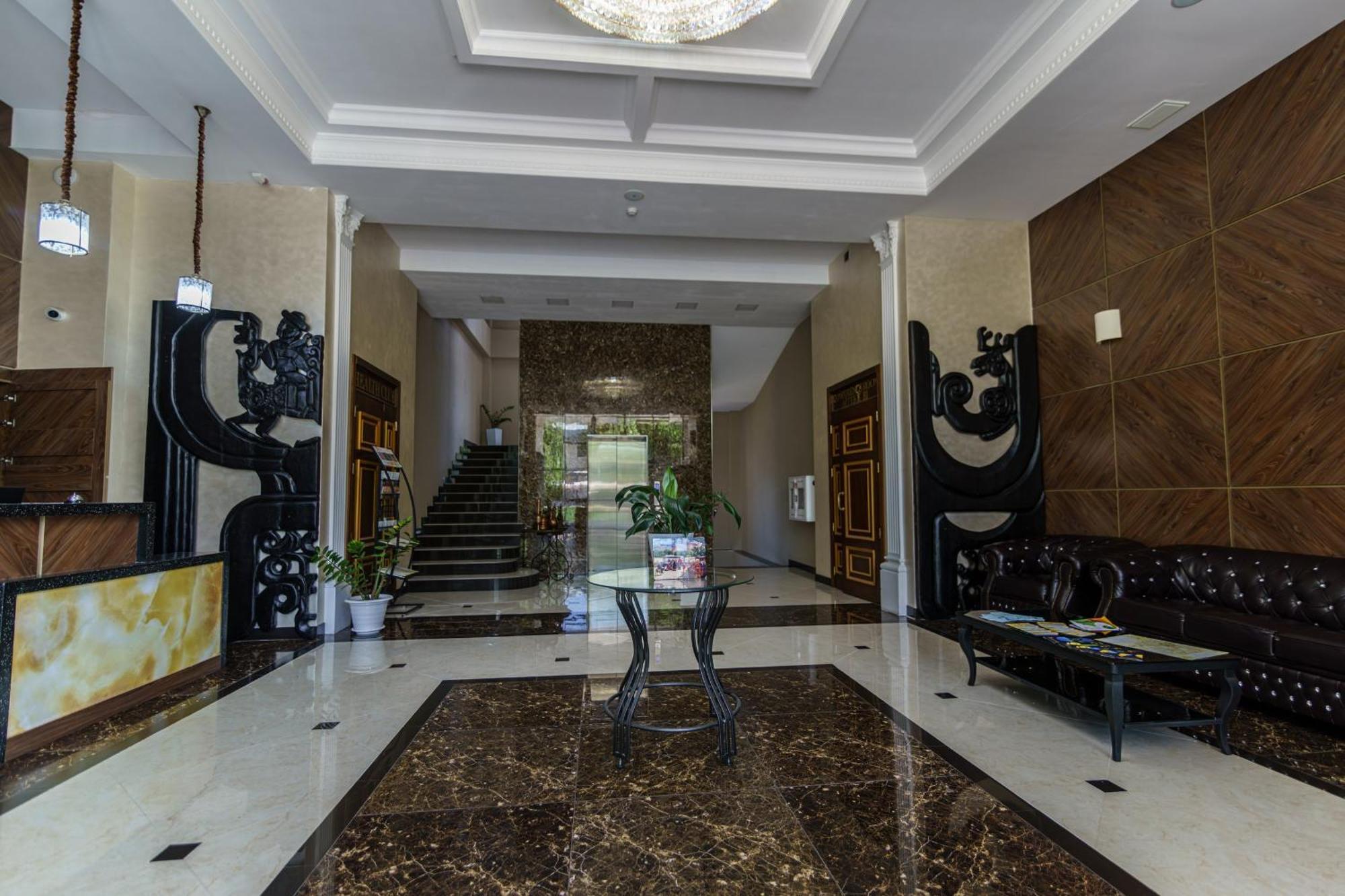 Park Hotel Al Bustan Шымкент Экстерьер фото